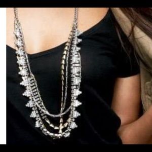 Stella and Dot Sutton Necklace